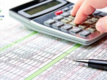 CAF là gì? Cách tính phí CAF trong logistics chính xác